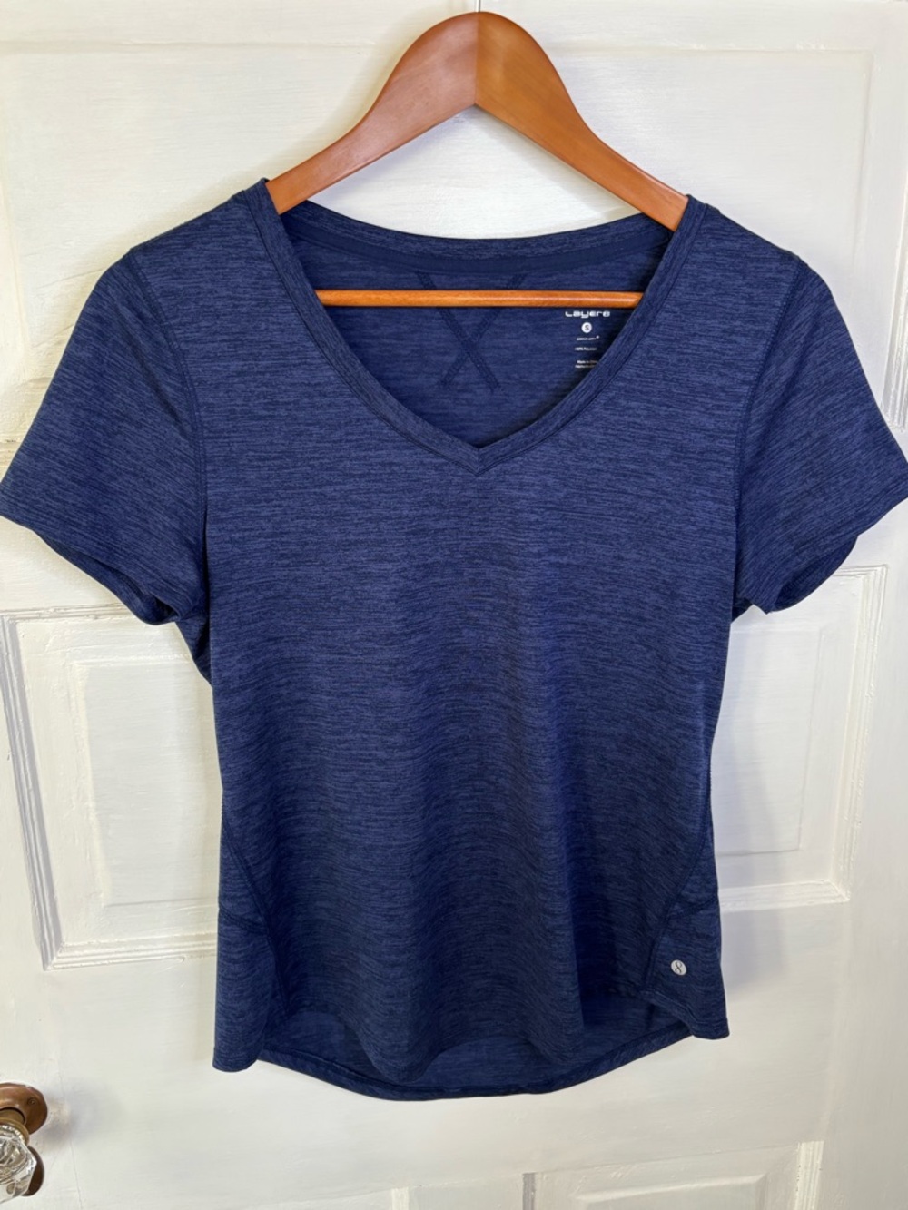 Layer 8 Women's Navy Heather V-Neck Short Sleeve Tee